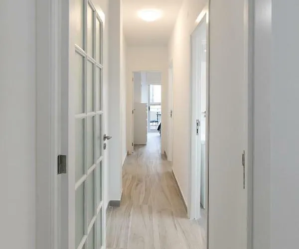 Cruz Downtown Santa Cruz de Tenerife