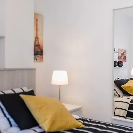 Cruz Downtown Apartment